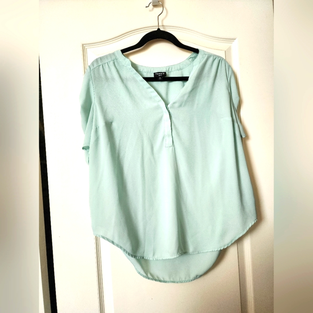 Torrid Harper Flutter Sleeve Top